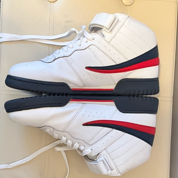 Fila hi top sneakers - Picture 5 of 6